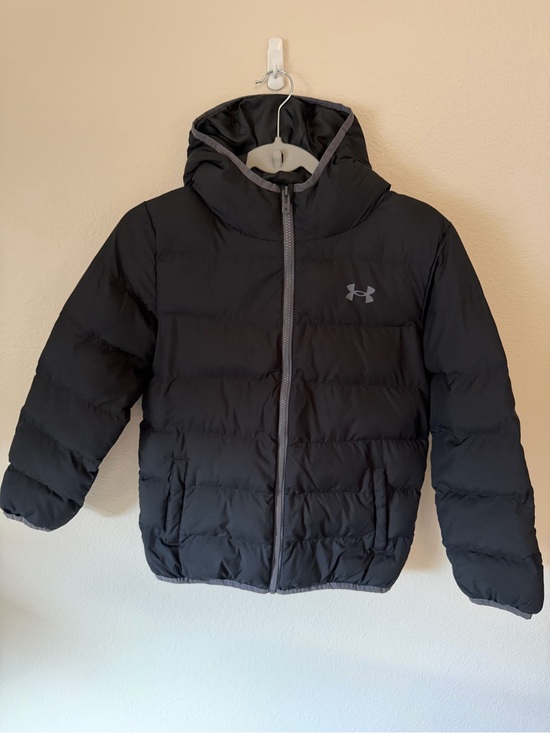 Under Armour Other - Under Armour Youth Black Hooded Puffer Jacket